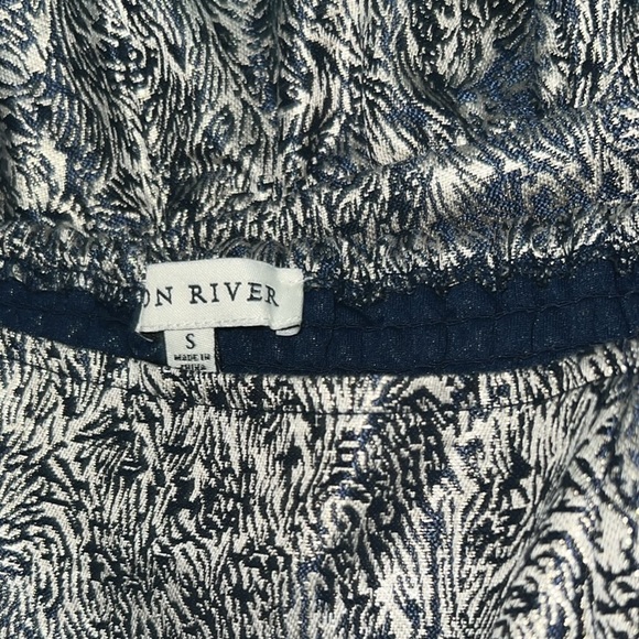 Moon river dress. New not worn before - Picture 5 of 5